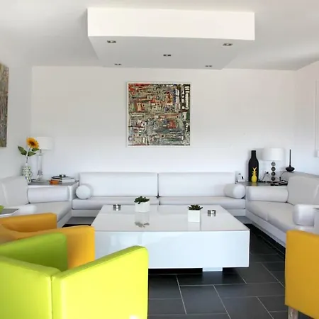 Villa Villa de 4 chambres a Porto Vecchio avec magnifique vue sur la mer piscine privee jardin clos a 4 km de la plage *
