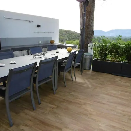Villa de 4 chambres a Porto Vecchio avec magnifique vue sur la mer piscine privee jardin clos a 4 km de la plage Villa