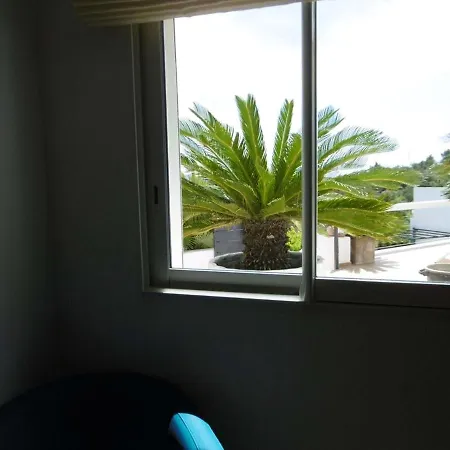 Villa Villa de 4 chambres a Porto Vecchio avec magnifique vue sur la mer piscine privee jardin clos a 4 km de la plage *